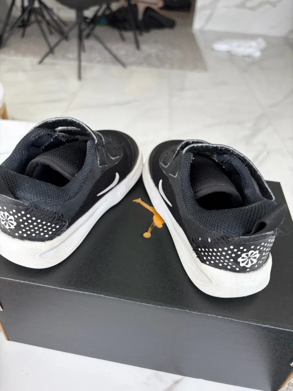 Nike Kids Black and White Velcro Sneakers - Picture 4 of 4